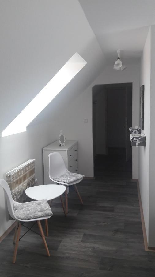 Ubytovani Otin Jindřichův Hradec Exterior foto